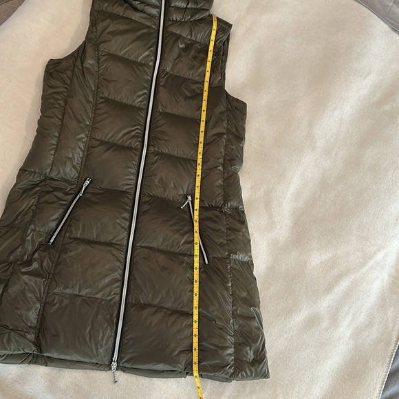 Kismet long down puffer vest, olive green, XS - Picture 4 of 7